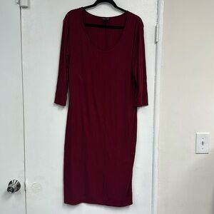Love Ari 96% rayon 4% spandex burgundy red colored plus size dress 2x like new